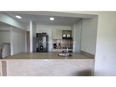 Apartamento de 3 alcobas en venta en Tres Esquinas, Sabaneta, 87 m² · foto 9 de 20