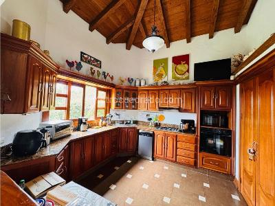 Casa de 2 alcobas en venta en El Escobero, Envigado · foto 8 de 20