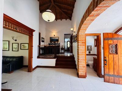 Casa de 2 alcobas en venta en El Escobero, Envigado · foto 10 de 20
