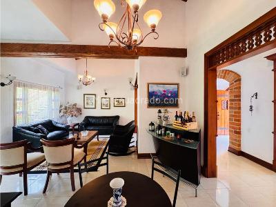 Casa de 2 alcobas en venta en El Escobero, Envigado · foto 12 de 20