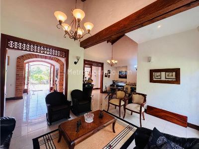 Casa de 2 alcobas en venta en El Escobero, Envigado · foto 16 de 20