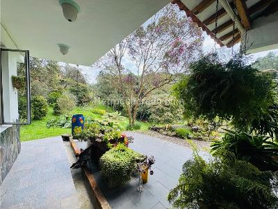 Casa de 4 alcobas en venta en El Escobero, Envigado · foto 9 de 20