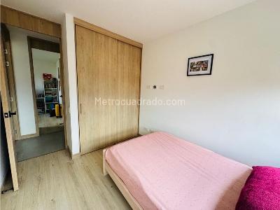 Apartamento de 3 alcobas en venta en Las Orquideas, Envigado, 84 m² · foto 14 de 19