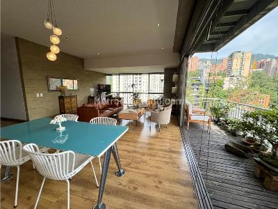 Apartamento de 1 alcoba en venta en El Poblado Provenza, Medellín, 128 m² · foto 5 de 14