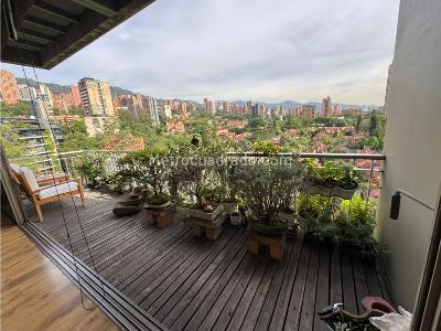 Apartamento de 1 alcoba en venta en El Poblado Provenza, Medellín, 128 m² · foto 8 de 14
