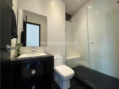 Apartamento de 1 alcoba en venta en El Poblado Provenza, Medellín, 128 m² · foto 9 de 14