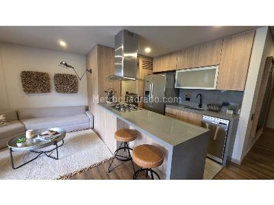 Apartamento en venta en Altos Del Poblado, Medellín · foto 2 de 17