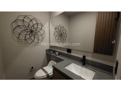 Apartamento en venta en Altos Del Poblado, Medellín · foto 16 de 17