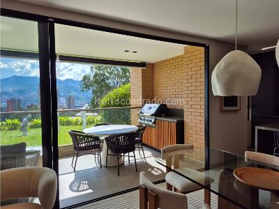 Apartamento de 3 alcobas en venta en Poblado Los Balsos, Medellín, 132 m² · foto 4 de 20