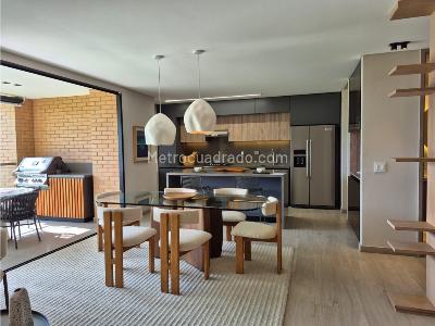 Apartamento de 3 alcobas en venta en Poblado Los Balsos, Medellín, 132 m² · foto 5 de 20