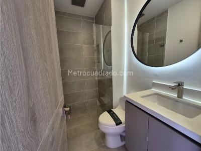Apartamento de 3 alcobas en venta en Poblado Los Balsos, Medellín, 132 m² · foto 18 de 20