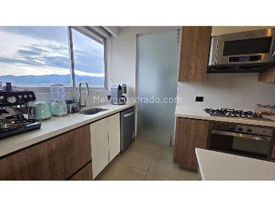 Apartamento de 1 alcoba en venta en El Poblado Castropol, Medellín, 245 m² · foto 6 de 20