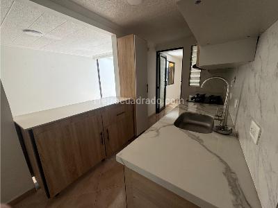 Casa de 3 alcobas en venta en El Trianon, Envigado, 80 m² · foto 3 de 20