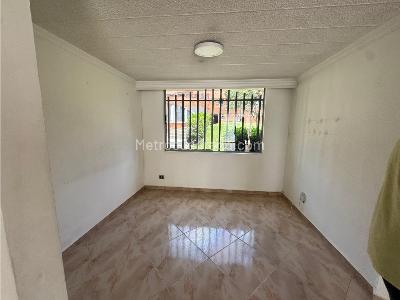 Casa de 3 alcobas en venta en El Trianon, Envigado, 80 m² · foto 6 de 20