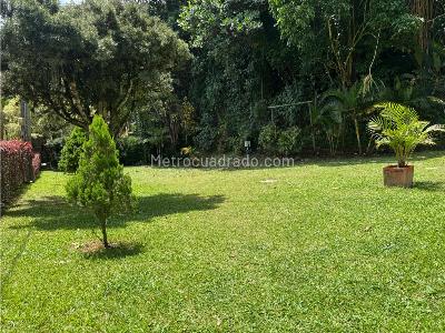 Casa de 3 alcobas en venta en El Trianon, Envigado, 80 m² · foto 20 de 20