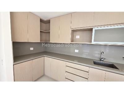 Apartamento de 2 alcobas en venta en Altos Del Poblado, Medellín, 89 m² · foto 7 de 20