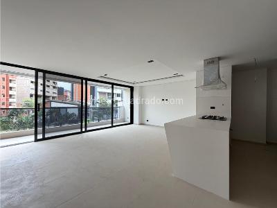 Apartamento de 3 alcobas en venta en Laureles, Medellín, 115 m² · foto 10 de 13