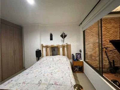 Apartamento de 3 alcobas en venta en Laureles, Medellín, 152 m² · foto 16 de 18