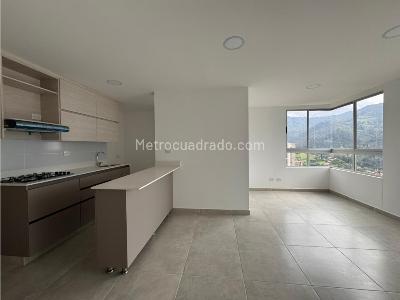 Apartamento de 3 alcobas en venta en Sabaneta, Sabaneta, 77 m² · foto 3 de 20