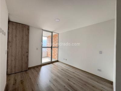 Apartamento de 3 alcobas en venta en Sabaneta, Sabaneta, 77 m² · foto 18 de 20