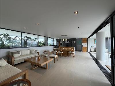Apartamento de 4 alcobas en venta en El Poblado El Tesoro, Medellín, 230 m² · foto 3 de 20