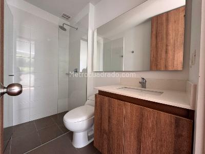Apartamento de 2 alcobas en venta en Altos Del Trianon, Envigado, 65 m² · foto 11 de 15