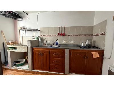 Apartamento de 3 alcobas en venta en La Floresta, Medellín, 56 m² · foto 7 de 20