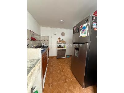 Apartamento de 3 alcobas en venta en La Floresta, Medellín, 56 m² · foto 9 de 20