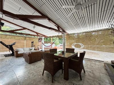 Casa de 5 alcobas en venta en Sur, Medellín, 643 m² · foto 15 de 20
