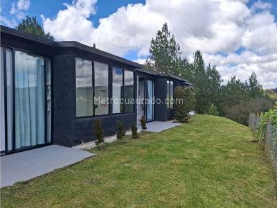 Casa de 3 alcobas en venta en Alto Del Escobero, Envigado, 260 m² · foto 6 de 20