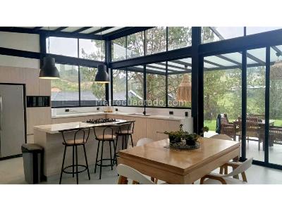 Casa de 3 alcobas en venta en Alto Del Escobero, Envigado, 260 m² · foto 13 de 20