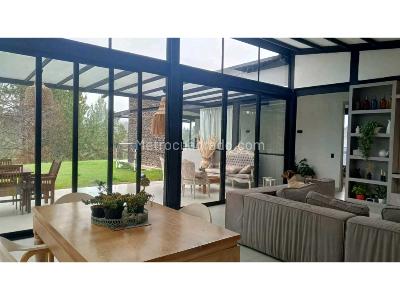Casa de 3 alcobas en venta en Alto Del Escobero, Envigado, 260 m² · foto 18 de 20
