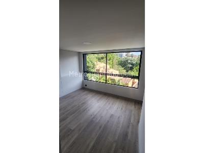 Apartamento en venta en El Poblado El Tesoro, Medellín · foto 14 de 20