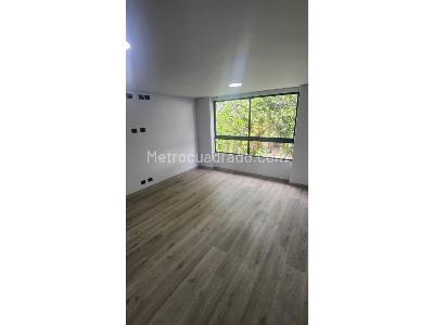 Apartamento en venta en El Poblado El Tesoro, Medellín · foto 17 de 20