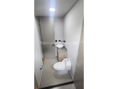 Apartamento en venta en El Poblado El Tesoro, Medellín · foto 18 de 20
