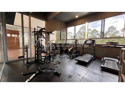 Apartamento de 3 alcobas en venta en Poblado Cola Del Zorro, Medellín, 259 m² · foto 11 de 15