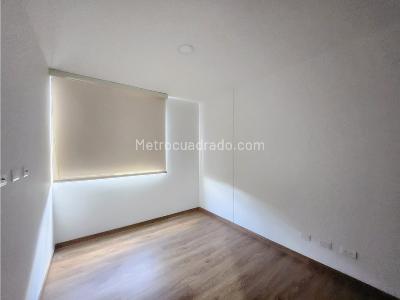 Apartamento de 3 alcobas en venta en Altos Del Trianon, Envigado, 84 m² · foto 10 de 20