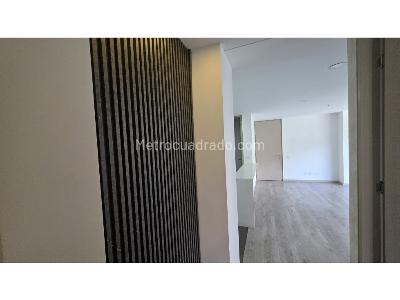 Apartamento en venta en Altos Del Poblado, Medellín · foto 11 de 19