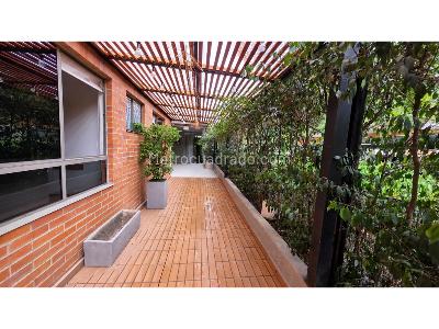 Apartamento de 3 alcobas en venta en Loma De Los Bernal, Medellín, 114 m² · foto 7 de 20