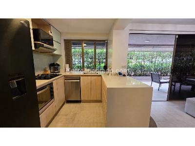 Apartamento de 3 alcobas en venta en Loma De Los Bernal, Medellín, 114 m² · foto 12 de 20