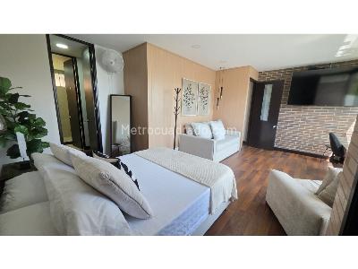 Apartaestudio en venta en Poblado Milla De Oro, Medellín, 52 m² · foto 5 de 19