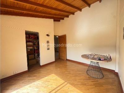 Casa de 4 alcobas en venta en Poblado San Lucas, Medellín, 287 m² · foto 14 de 20