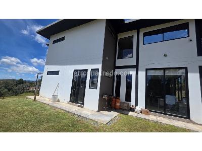 Casa de 4 alcobas en venta en Alto De Las Palmas, Envigado, 642 m² · foto 6 de 20
