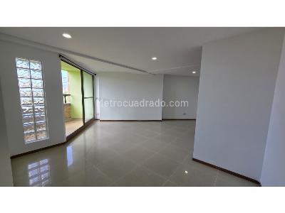 Apartamento de 3 alcobas en venta en Las Lomitas, Sabaneta, 110 m² · foto 3 de 20
