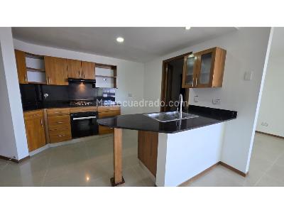 Apartamento de 3 alcobas en venta en Las Lomitas, Sabaneta, 110 m² · foto 5 de 20