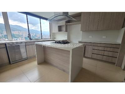 Apartamento en venta en Altos Del Poblado, Medellín · foto 7 de 20