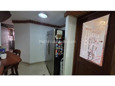 Apartamento de 4 alcobas en venta en Poblado Los Balsos, Medellín, 189 m² · foto 11 de 20