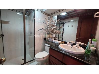 Apartamento de 4 alcobas en venta en Poblado Los Balsos, Medellín, 189 m² · foto 19 de 20