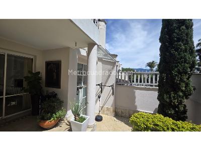 Casa de 4 alcobas en venta en Poblado Las Lomas 2, Medellín, 325 m² · foto 2 de 20