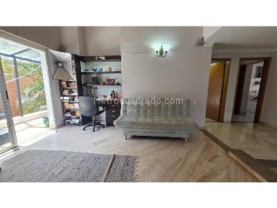 Casa de 4 alcobas en venta en Poblado Las Lomas 2, Medellín, 325 m² · foto 6 de 20